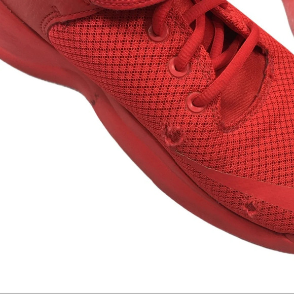 B6 Men’s Nike Kwazi Red Basketball Shoes 11 main image 6